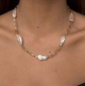 "Birth of Venus" Gold Link Chain Pearl Choker - on the neck of a women